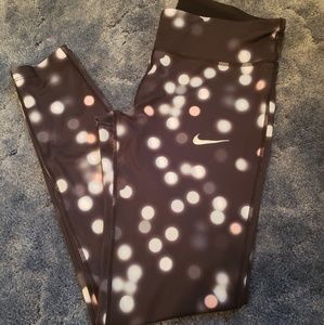 Nike leggings